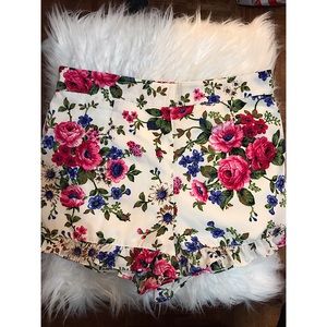 Flowered Dressy Shorts